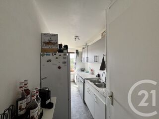  Appartement à louer 3 pièces 68 m²