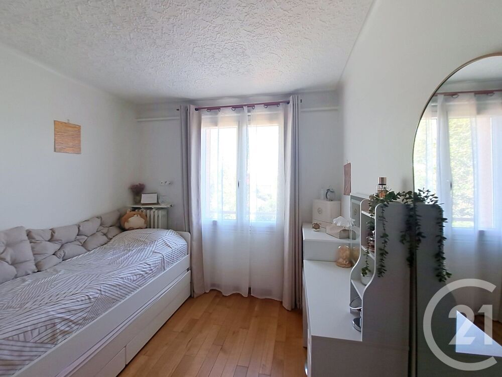 vente Appartement - 4 pièce(s) - 68 m² Créteil (94000)