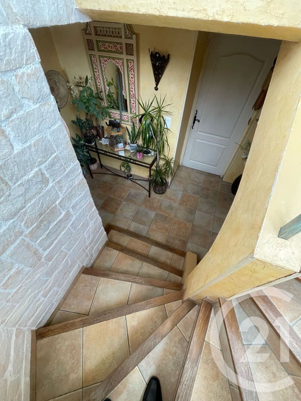 Nichée dans un quartier résidentiel calme de Castres, ce....