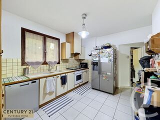 vente Maison - 6 pièce(s) - 215 m² Valcabrère (31510)