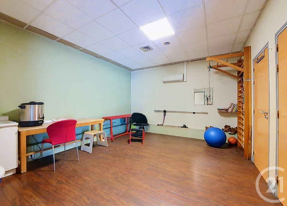 vente Autres - 136 m² Colombes (92700)
