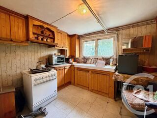  Immeuble à vendre 145 m²
