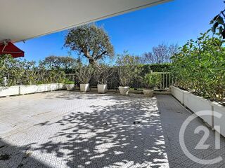  Appartement � vendre 3 pi�ces 79 m�