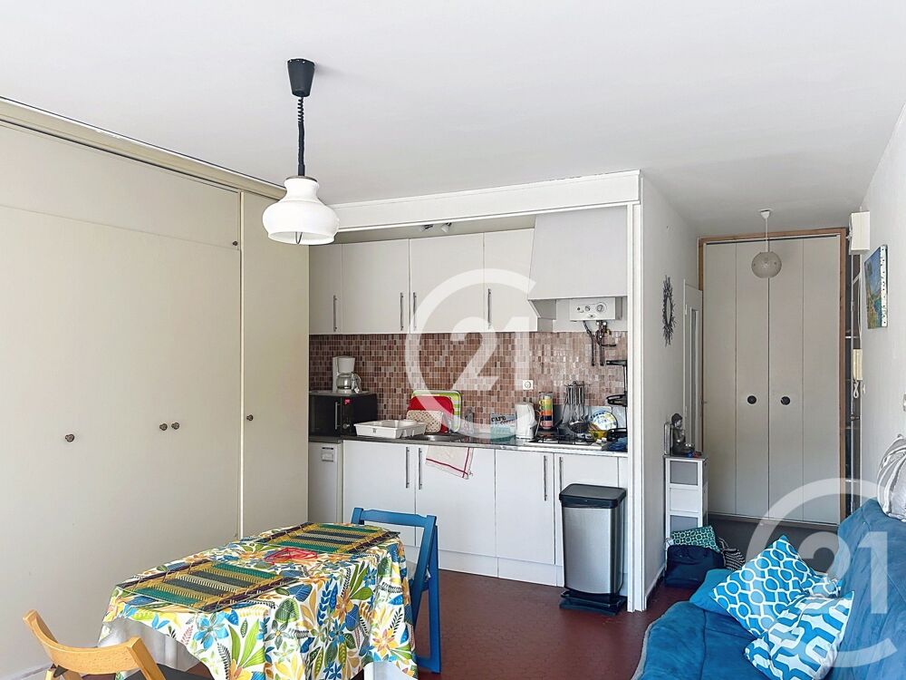 Uniquement chez CENTURY 21 - ELNE Appartement T1 ( 2....