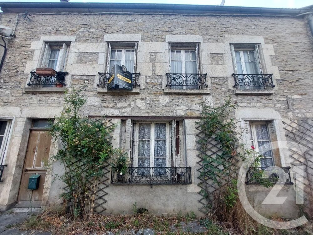 Maison 6 pièces 110 m² · à Chatel Censoir · 110 m² · 39 000 €
