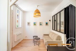 Appartement à louer 2 pièces 28 m²