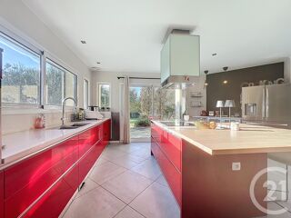  Maison � vendre 5 pi�ces 261 m�