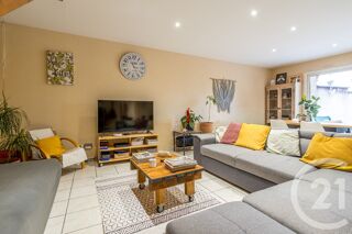  Maison � vendre 5 pi�ces 233 m�