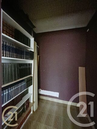  Appartement à louer 2 pièces 55 m²
