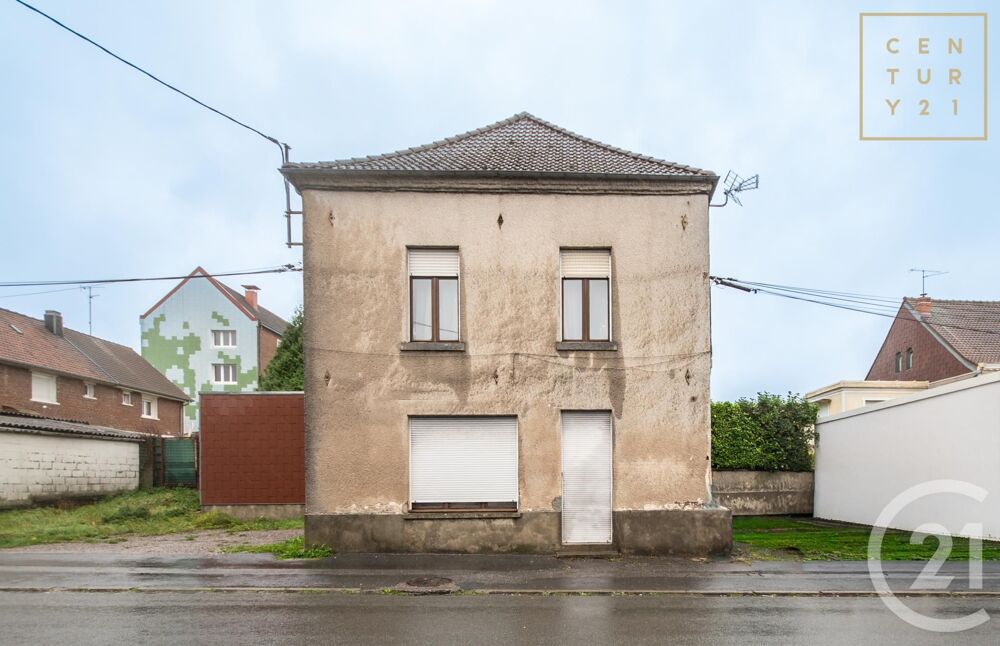 En bref : Découvrez cette immeuble individuel compo....