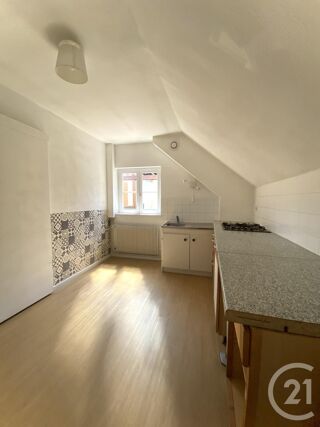  Appartement à louer 2 pièces 59 m²