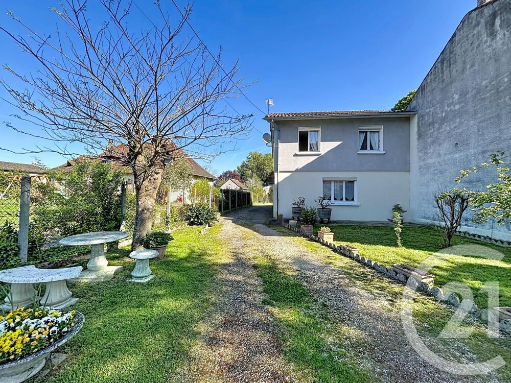 vente Maison - 6 pièce(s) - 176 m² Montpon-Ménestérol (24700)