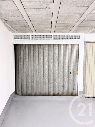  Parking / Garage � vendre 10 m�