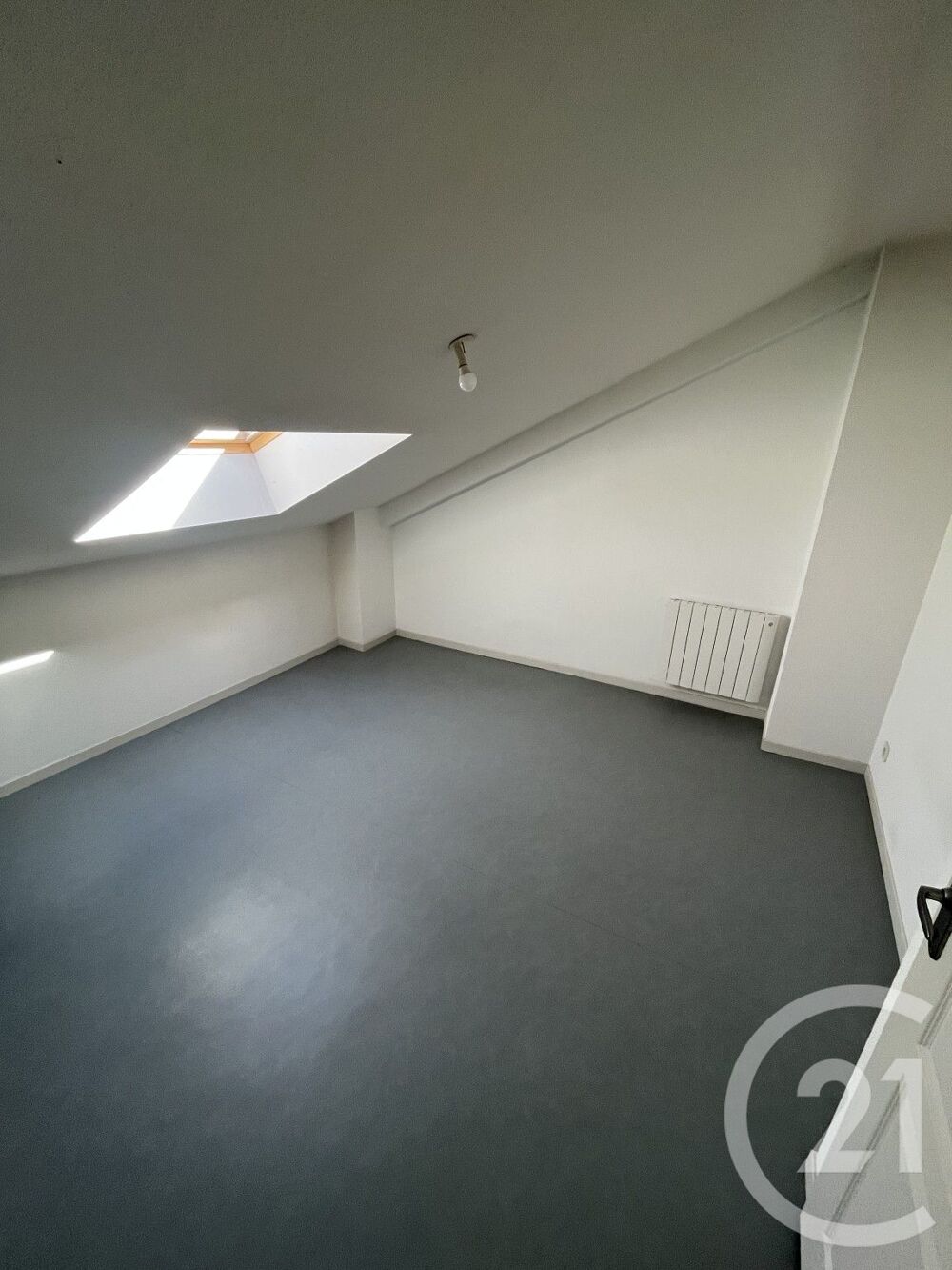 location Appartement - 3 pièce(s) - 68 m² Lannemezan (65300)