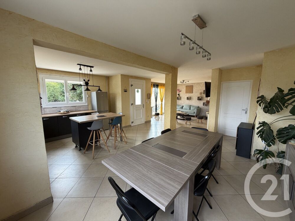 location Maison - 5 pièce(s) - 171 m² La Barthe-de-Neste (65250)