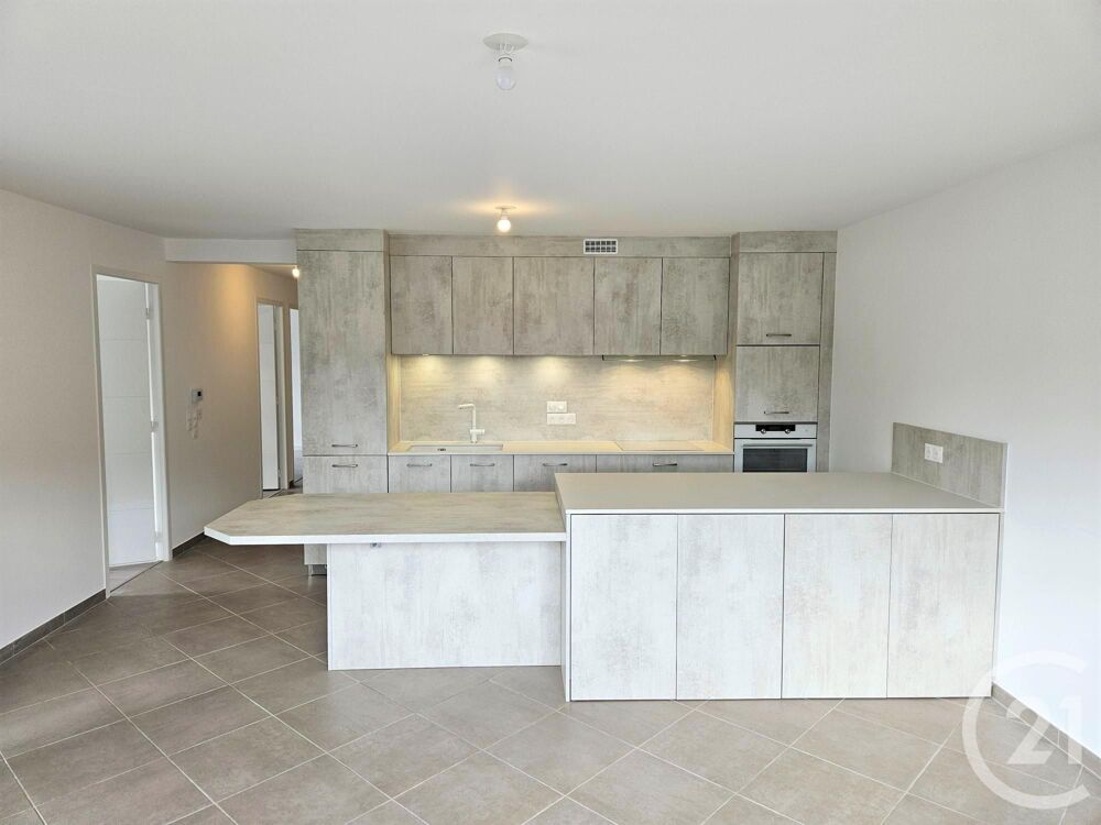 location Appartement - 4 pièce(s) - 81 m² Challes-les-Eaux (73190)