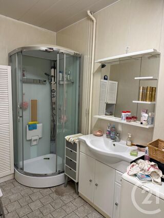  Maison � vendre 5 pi�ces 196 m�