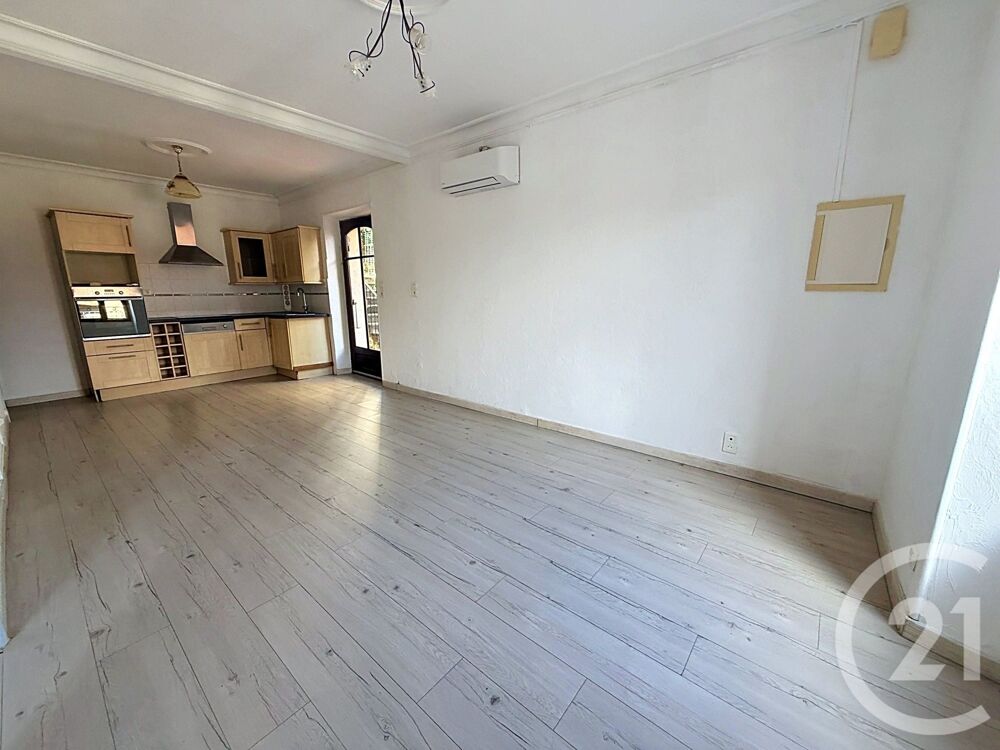 A proximité du centre-ville d'Alès. Appartement de t....