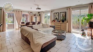  Maison � vendre 5 pi�ces 885 m�