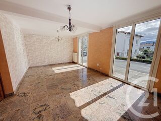  Maison � louer 4 pi�ces 145 m�