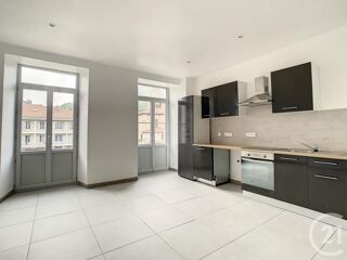  Appartement à louer 3 pièces 69 m²