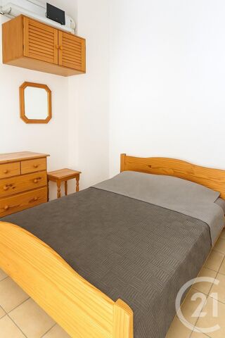  Appartement à louer 3 pièces 41 m²