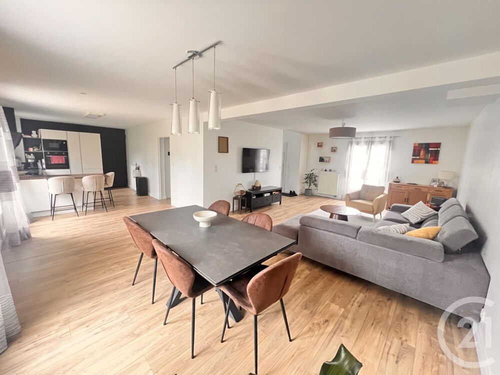 vente Maison - 6 pièce(s) - 208 m² Joué-lès-Tours (37300)