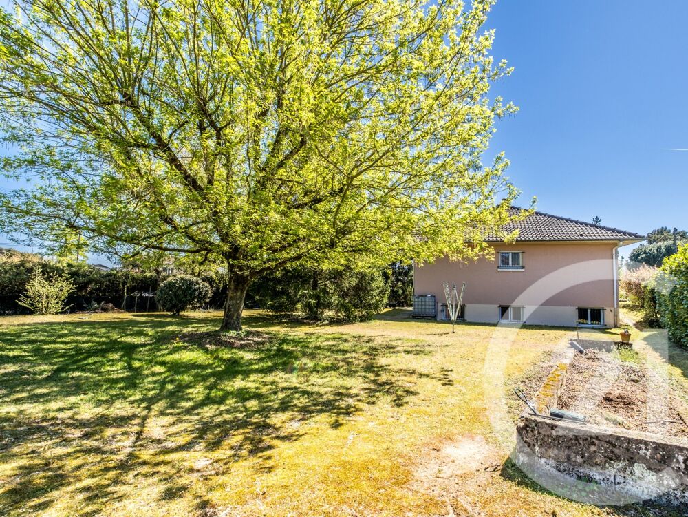 Aux portes de Montmerle-sur-Saône, commune dynamique et ....