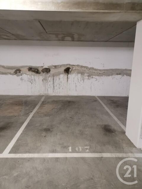 Parking / Garage � louer 10 m�