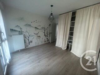  Appartement à louer 3 pièces 63 m²
