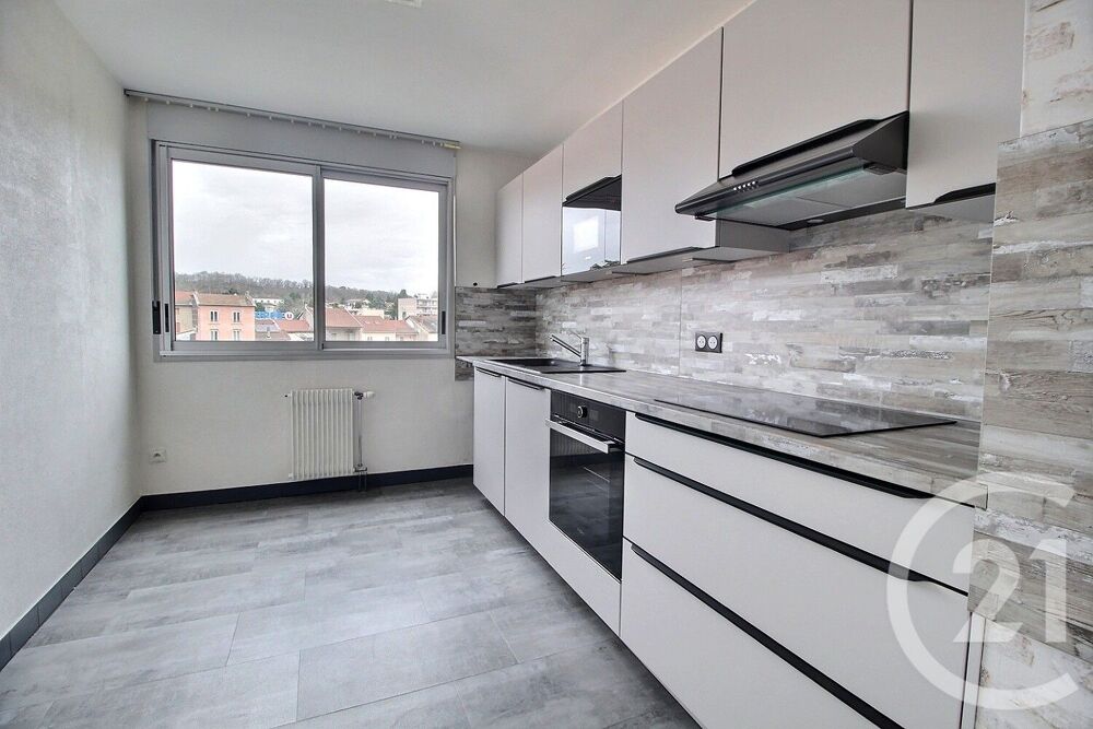 location Appartement - 2 pièce(s) - 50 m² Montluel (01120)