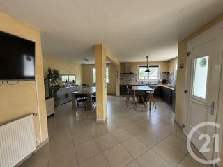  Maison à louer 5 pièces 171 m²