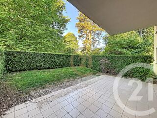  Appartement à louer 3 pièces 69 m²