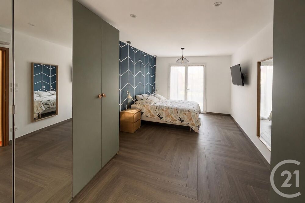vente Maison - 6 pièce(s) - 146 m² La Tour-du-Crieu (09100)