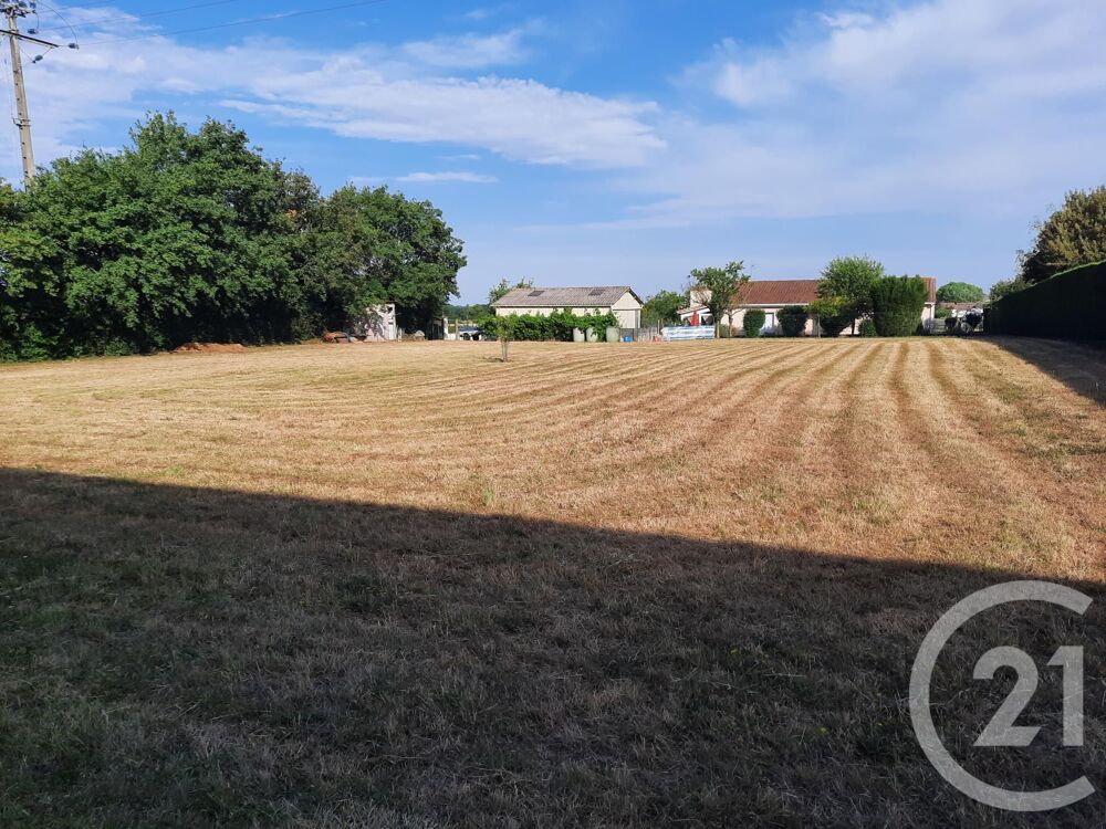 vente Terrain - 1771 m² Chef-Boutonne (79110)