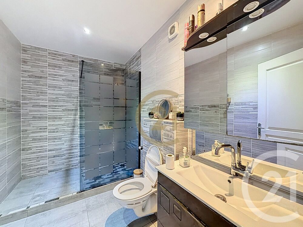 Maison à vendre à Lure (70200) Grande maison 175 m² ave....