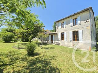  Maison  vendre 6 pices 307 m
