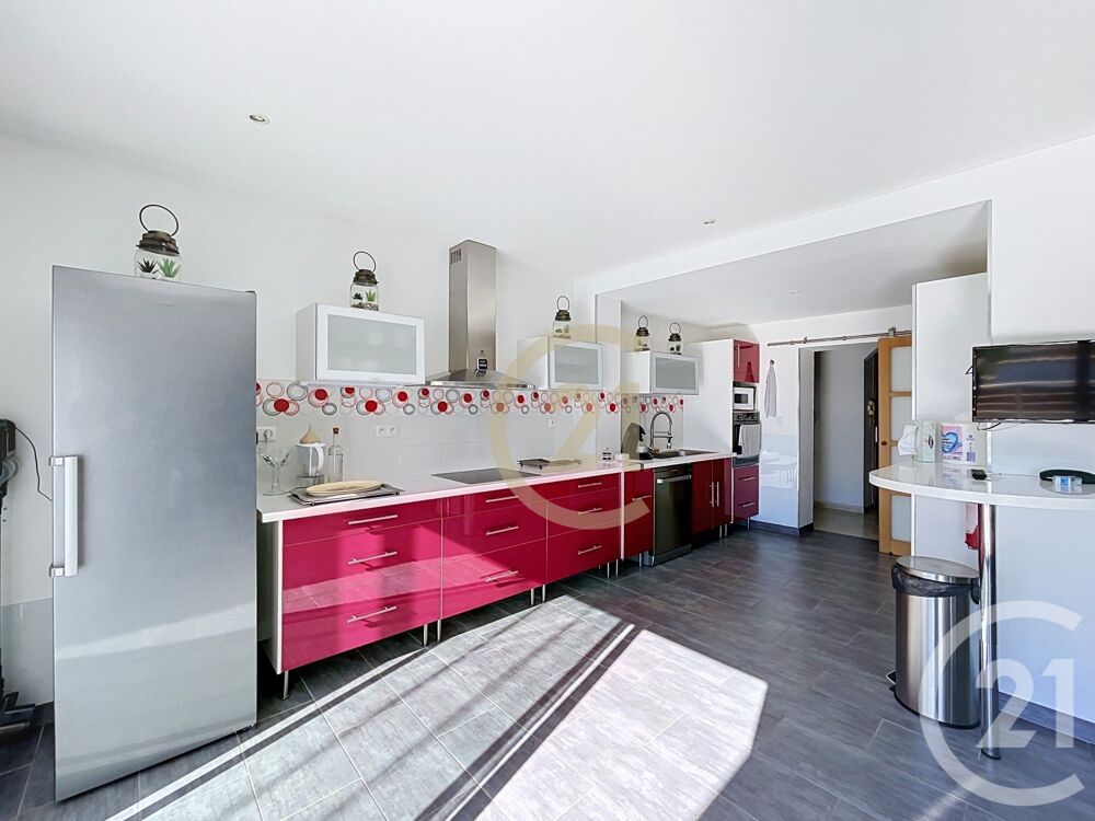 vente Maison - 7 pièce(s) - 242 m² Lédenon (30210)