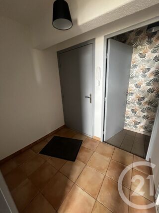  Appartement � louer 4 pi�ces 76 m�