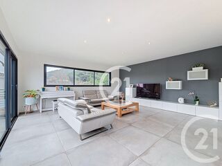  Immeuble à vendre 257 m²