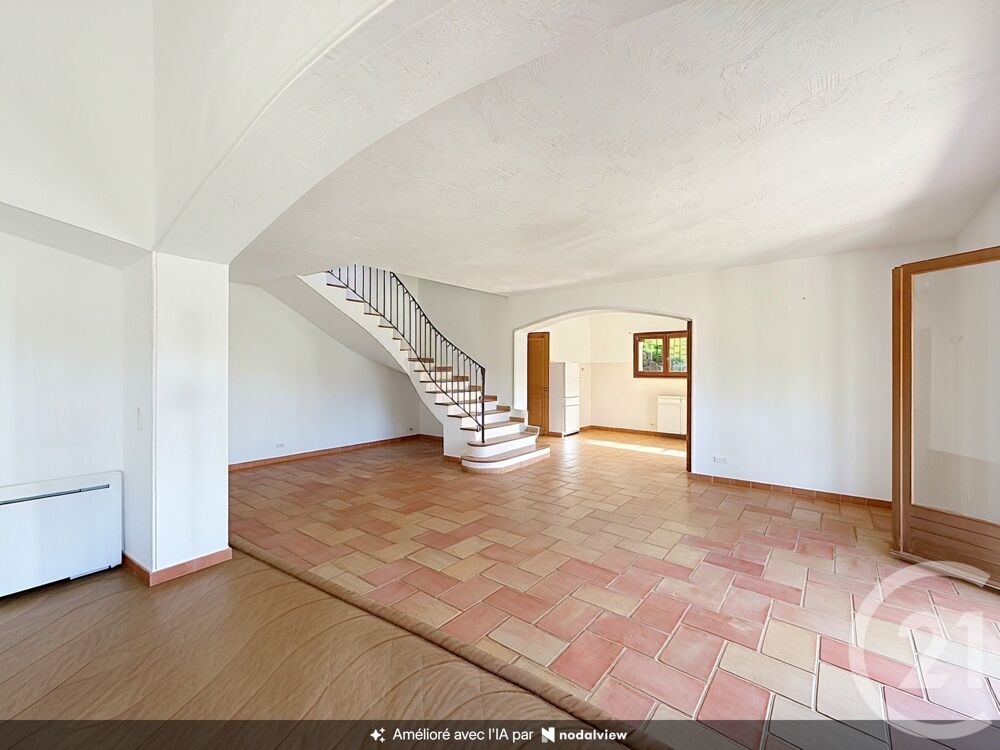 vente Maison - 5 pièce(s) - 142 m² Mandelieu-la-Napoule (06210)