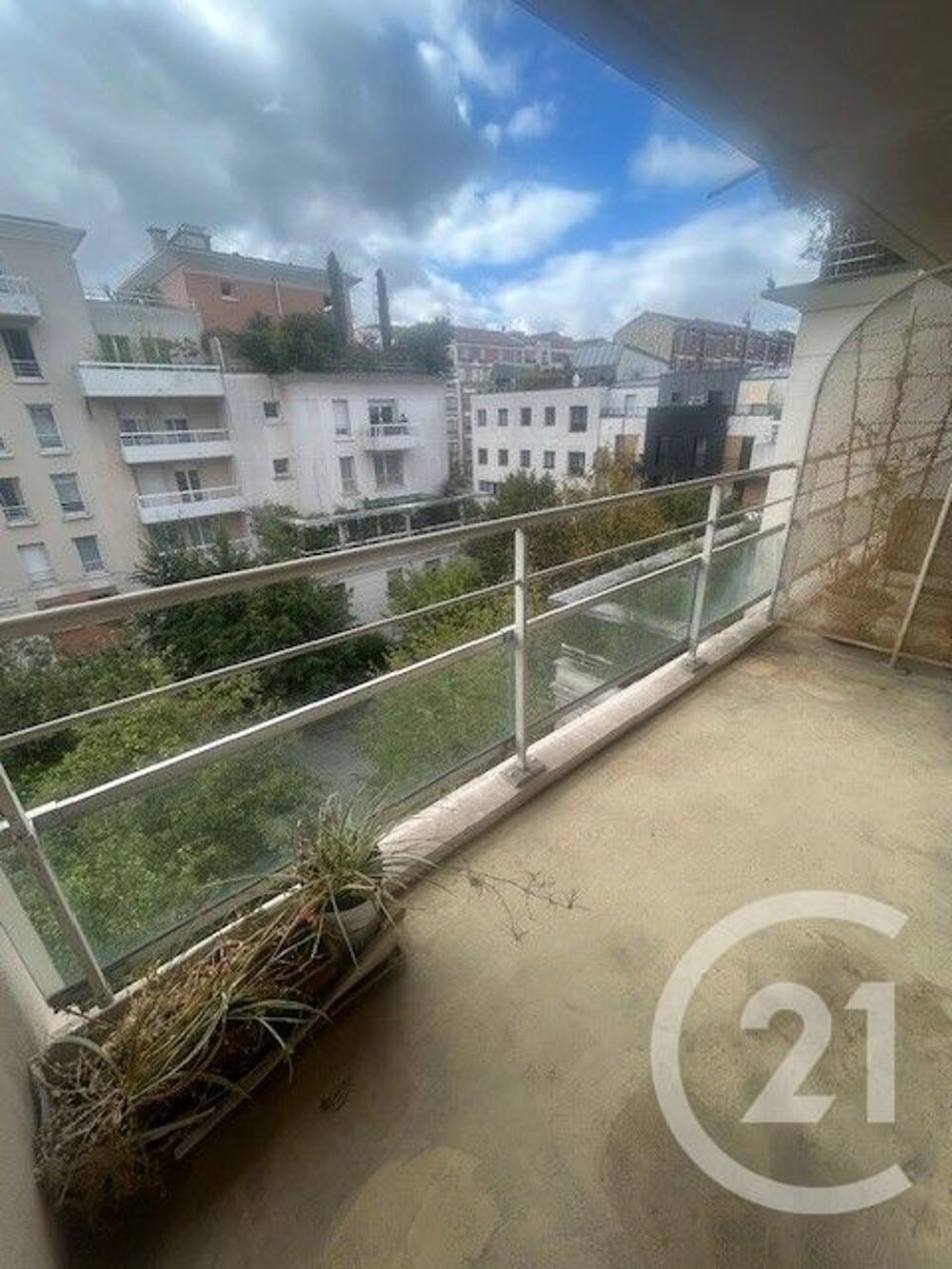 location Appartement - 3 pièce(s) - 69 m² Asnières-sur-Seine (92600)