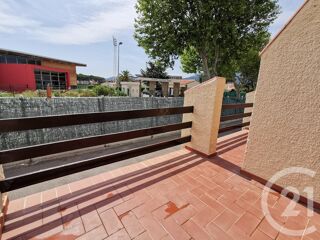  Appartement à louer 3 pièces 45 m²