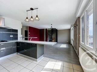  Appartement à vendre 4 pièces 107 m²
