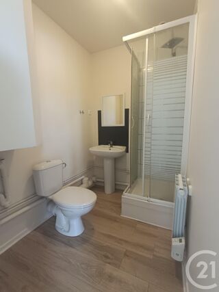  Appartement à louer 2 pièces 44 m²