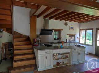  Maison  vendre 9 pices 305 m