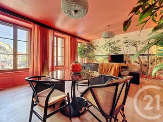  Appartement à louer 3 pièces 85 m²