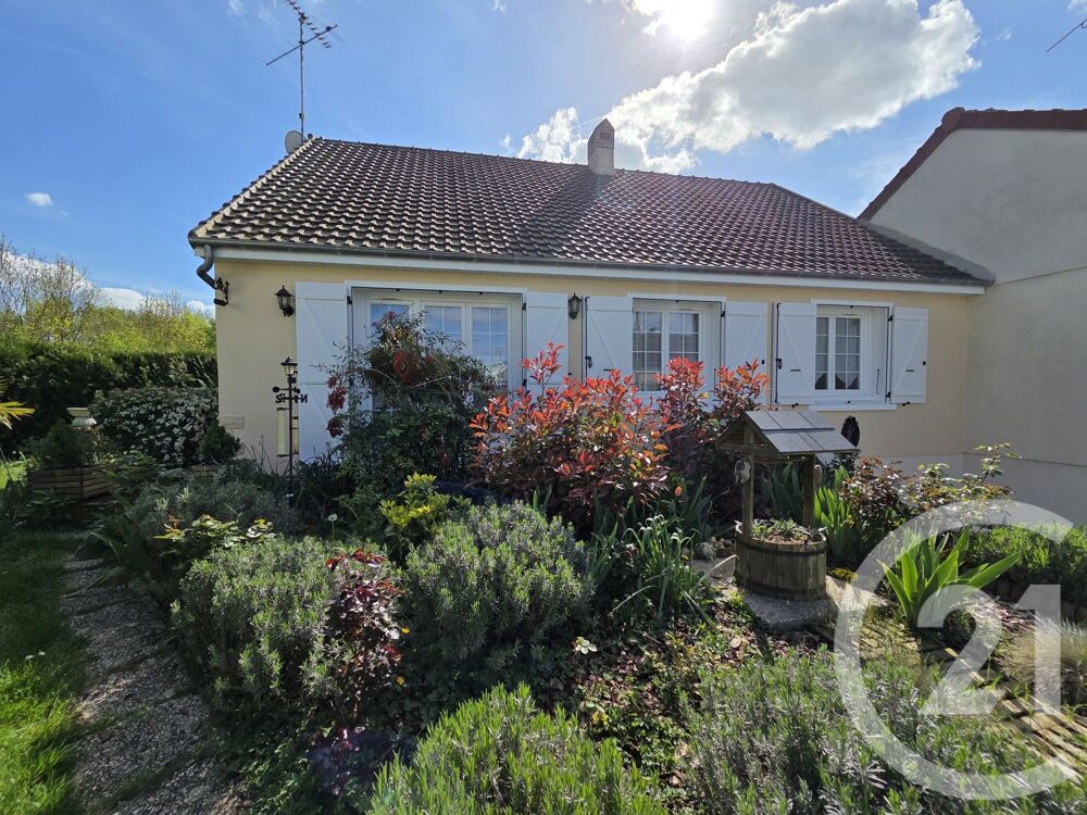 Découvrez cette charmante maison de plain-pied à CHATEAU....