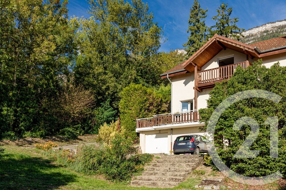 vente Maison - 7 pièce(s) - 167 m² Saint-Ismier (38330)