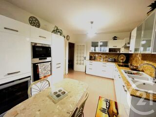  Appartement � vendre 5 pi�ces 136 m�